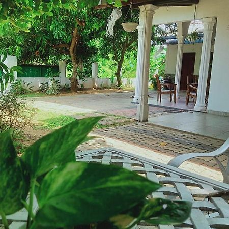 Sidhangana Home Stay Анурадхапура Экстерьер фото