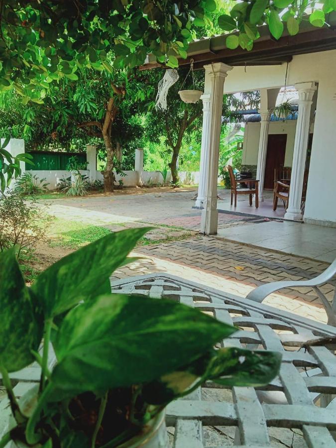 Sidhangana Home Stay Анурадхапура Экстерьер фото